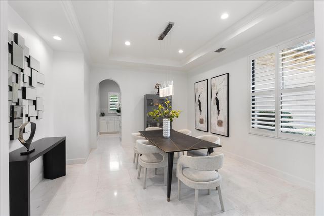 17511 Cadena Drive, Boca Raton, FL 33496