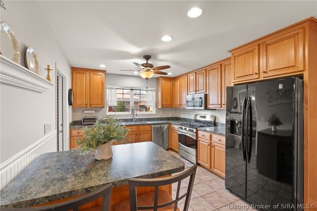 3617 Stonecreek Circle C, Jeffersonville, IN 47130