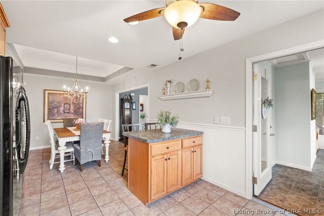 3617 Stonecreek Circle C, Jeffersonville, IN 47130