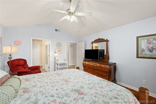 3617 Stonecreek Circle C, Jeffersonville, IN 47130