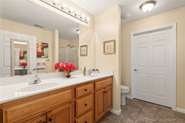 3617 Stonecreek Circle C, Jeffersonville, IN 47130