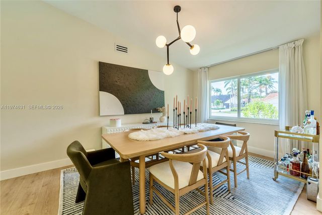 10461 SW 121st St, Miami, FL 33176