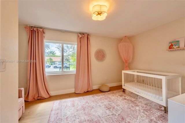 10461 SW 121st St, Miami, FL 33176