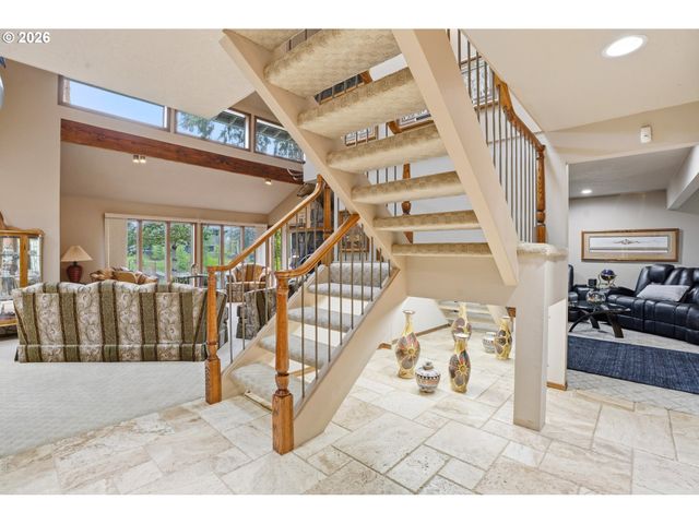 23905 BUTTEVILLE Rd Ne, Aurora, OR 97002