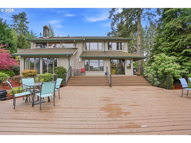 23905 BUTTEVILLE Rd Ne, Aurora, OR 97002
