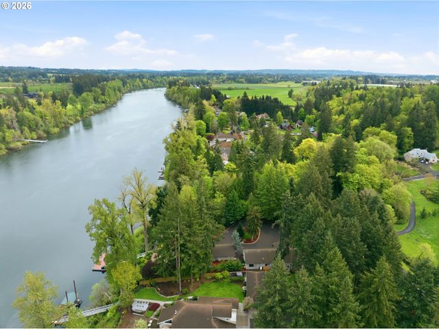 23905 BUTTEVILLE Rd Ne, Aurora, OR 97002