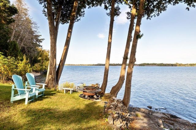 448 Jordan Point Road, Isle La Motte, VT 05463