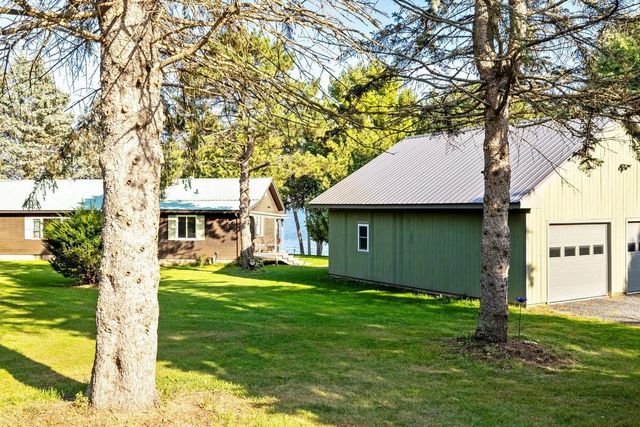 448 Jordan Point Road, Isle La Motte, VT 05463