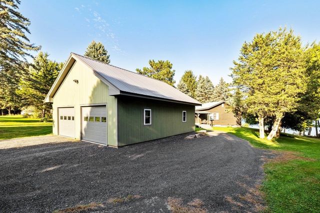 448 Jordan Point Road, Isle La Motte, VT 05463