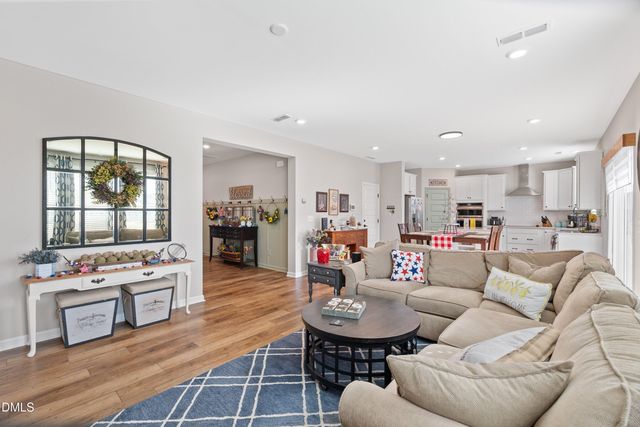 137 Shadowdale Lane, Rolesville, NC 27571