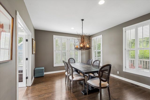 634 Indian Path Road, Grayslake, IL 60030