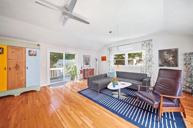 8 Revere Rd, Tewksbury, MA 01876