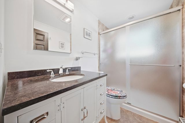 8 Revere Rd, Tewksbury, MA 01876