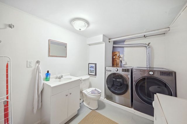8 Revere Rd, Tewksbury, MA 01876