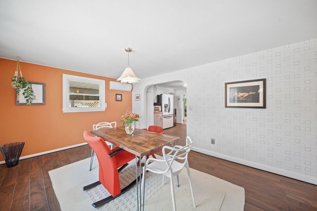 8 Revere Rd, Tewksbury, MA 01876