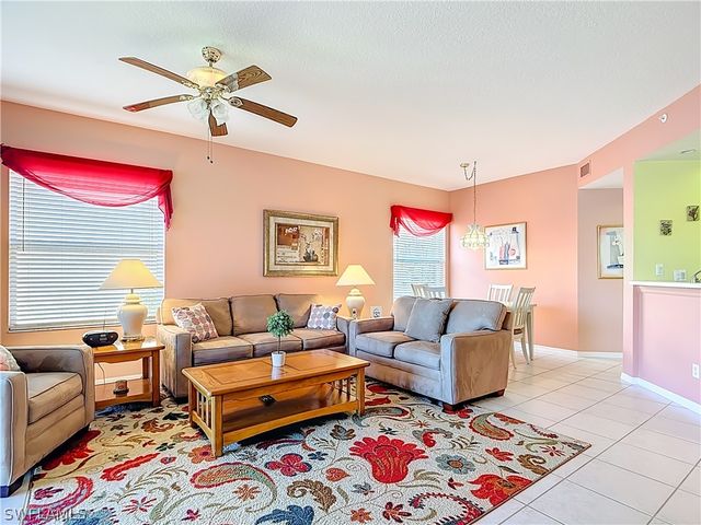 6930 Huntington Lakes CIR 104, Naples, FL 34119