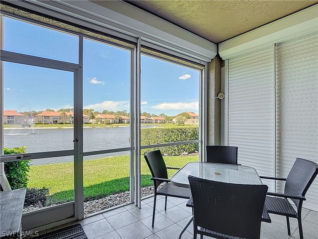 6930 Huntington Lakes CIR 104, Naples, FL 34119