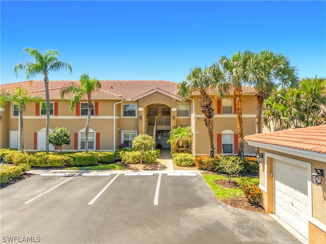 6930 Huntington Lakes CIR 104, Naples, FL 34119