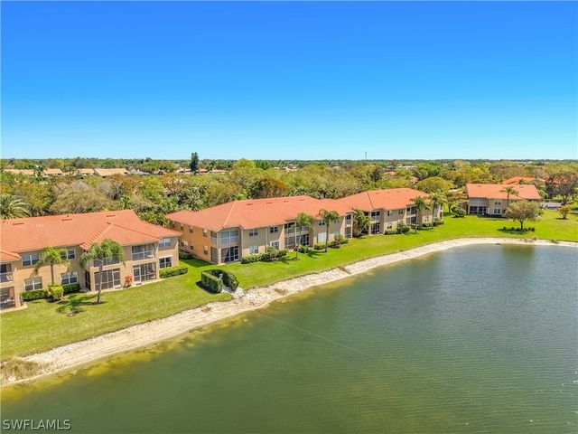 6930 Huntington Lakes CIR 104, Naples, FL 34119