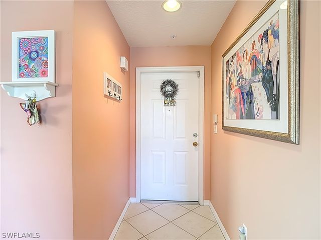 6930 Huntington Lakes CIR 104, Naples, FL 34119