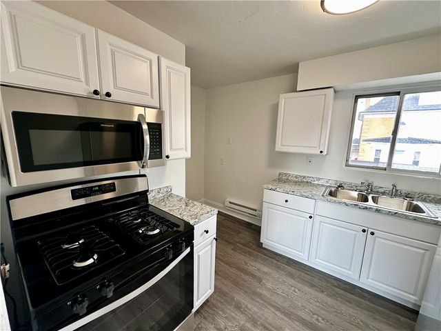 1410 Fallowfield Ave, Beechview, PA 15216