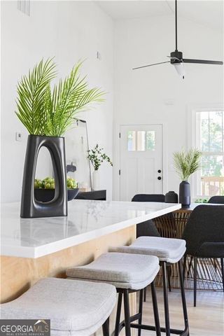 1041 White Oak Avenue SW, Atlanta, GA 30310