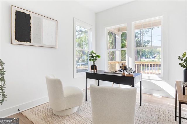 1041 White Oak Avenue SW, Atlanta, GA 30310