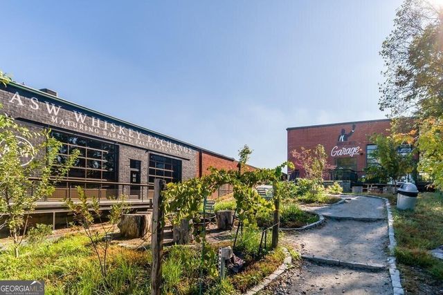 1041 White Oak Avenue SW, Atlanta, GA 30310