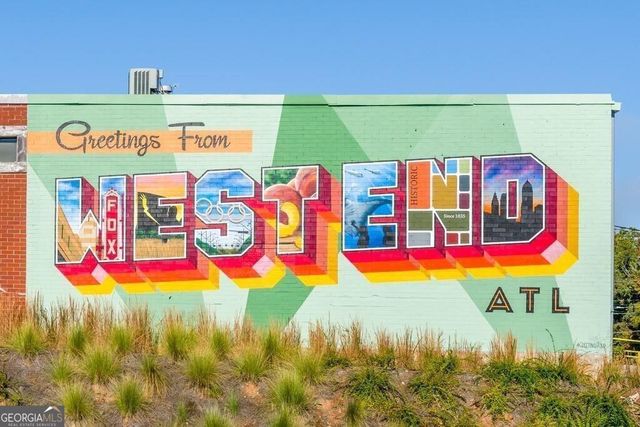 1041 White Oak Avenue SW, Atlanta, GA 30310