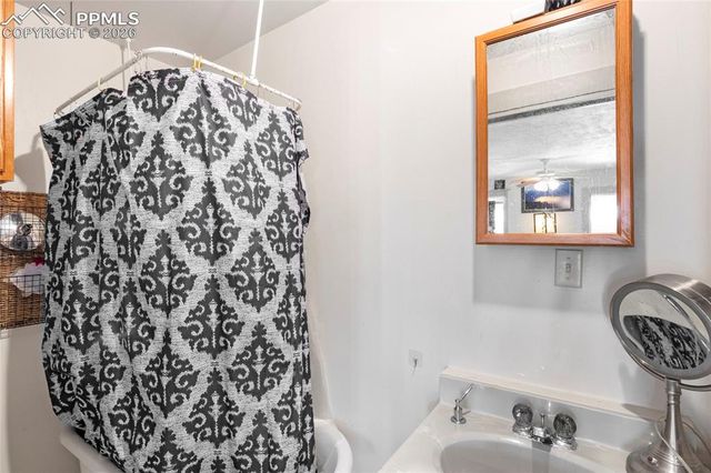 2620 Main Street, Colorado Springs, CO 80907