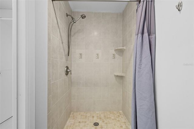 2747 ABBEY AVENUE, Orlando, FL 32833