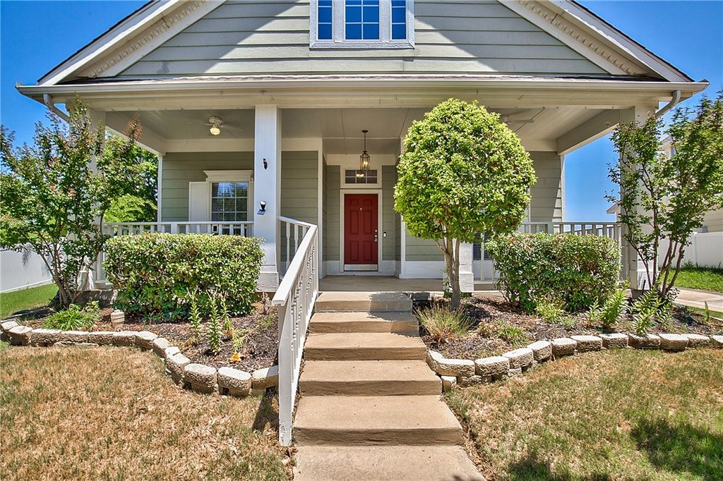 1701 Kennessaw Drive, Savannah, TX 76227