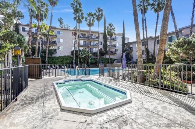 1517 E Garfield 55, Glendale, CA 91205