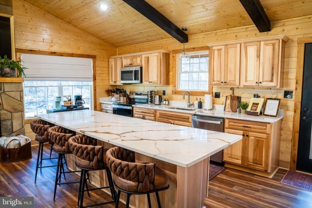 151 HARMONY LN, Stanley, VA 22851
