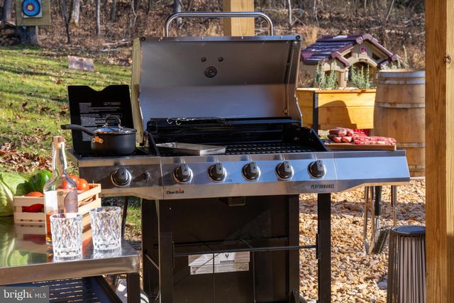 151 HARMONY LN, Stanley, VA 22851