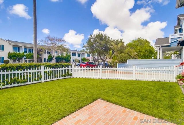 745 D Ave, Coronado, CA 92118