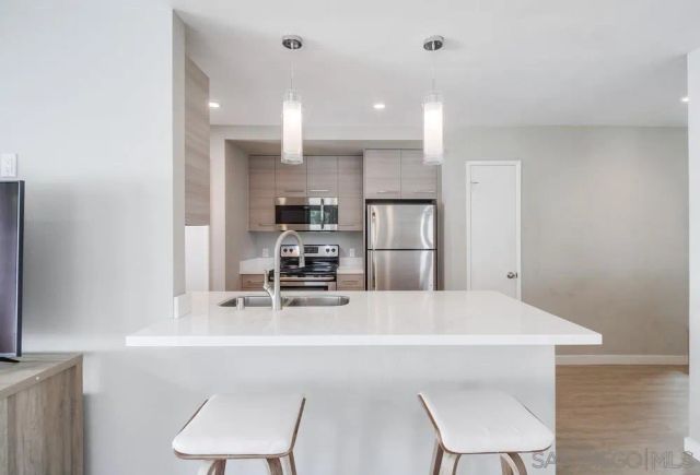 745 D Ave, Coronado, CA 92118