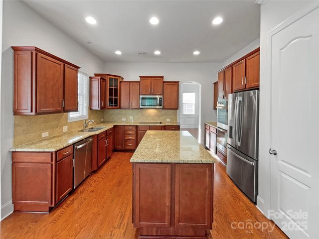 6615 Springs Mill Road, Charlotte, NC 28277