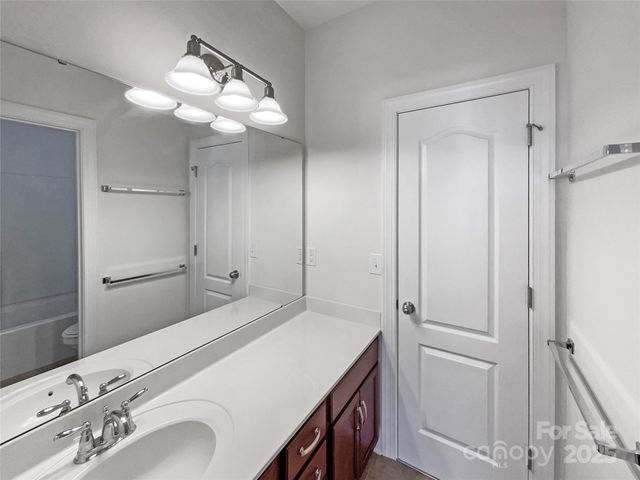 6615 Springs Mill Road, Charlotte, NC 28277