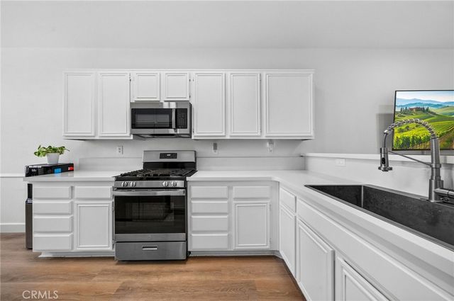 33298 Avenida Bicicleta, Temecula, CA 92592