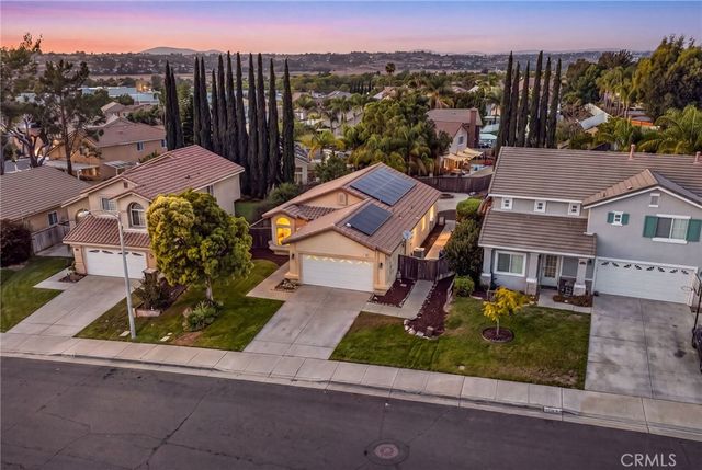 33298 Avenida Bicicleta, Temecula, CA 92592