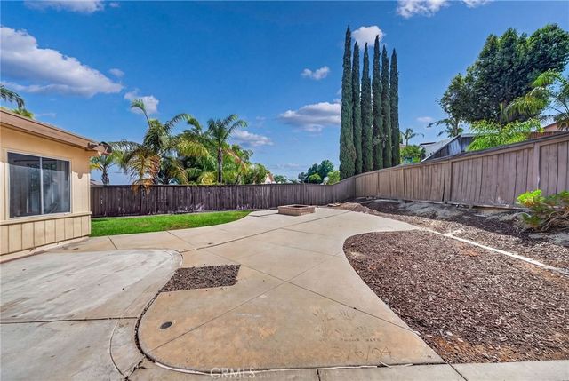 33298 Avenida Bicicleta, Temecula, CA 92592