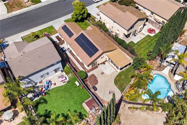 33298 Avenida Bicicleta, Temecula, CA 92592