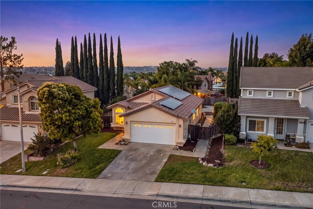 33298 Avenida Bicicleta, Temecula, CA 92592