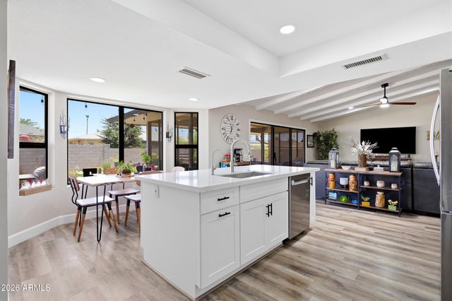 13122 W MEEKER Boulevard, Sun City West, AZ 85375