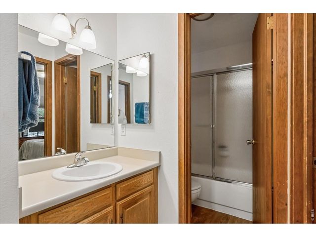 535 Manhattan Dr 203, Boulder, CO 80303
