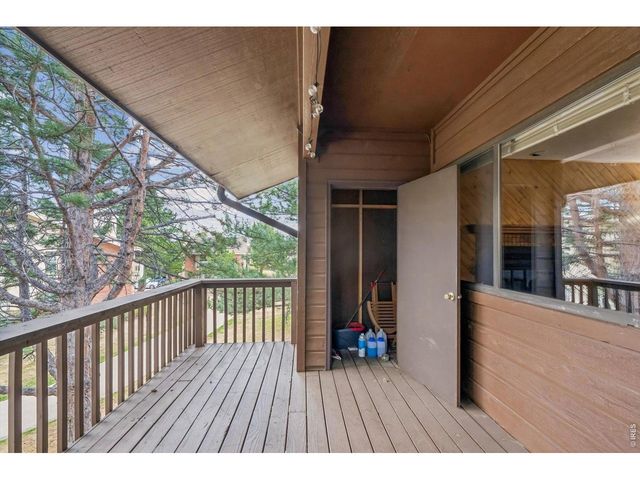 535 Manhattan Dr 203, Boulder, CO 80303