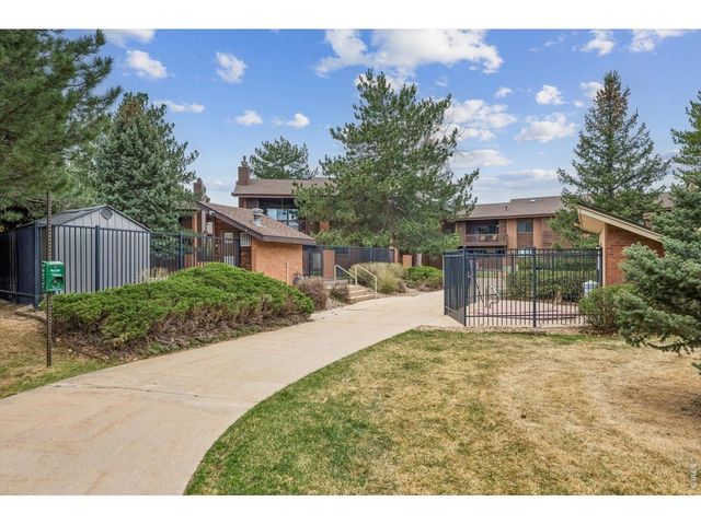 535 Manhattan Dr 203, Boulder, CO 80303