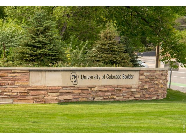 535 Manhattan Dr 203, Boulder, CO 80303