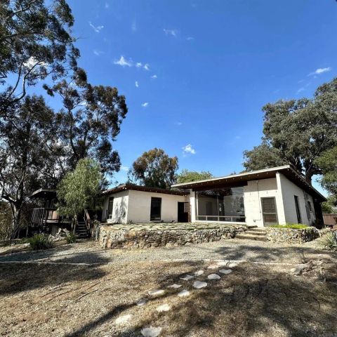 3533 Lomacitas Lane, Bonita, CA 91902